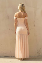 Robe longue peach à épaules dénudées effet drapé - Harana