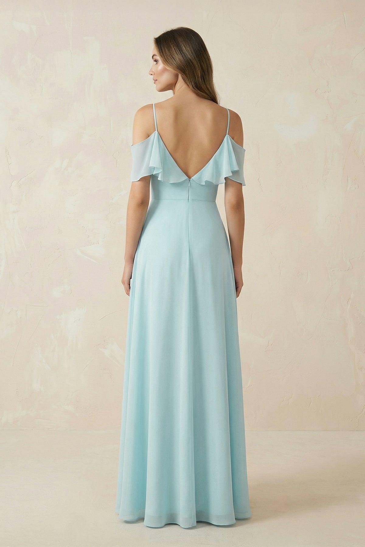 Robe demoiselle d’honneur bleu ciel longue à épaules dénudées plissée à volants - Harana