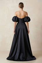 Robe de mariée noire trapèze en satin à épaules dénudées sans manches - Harana