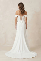 Robe de mariée blanche satinée coupe sirène à épaules dénudées avec corset - Harana