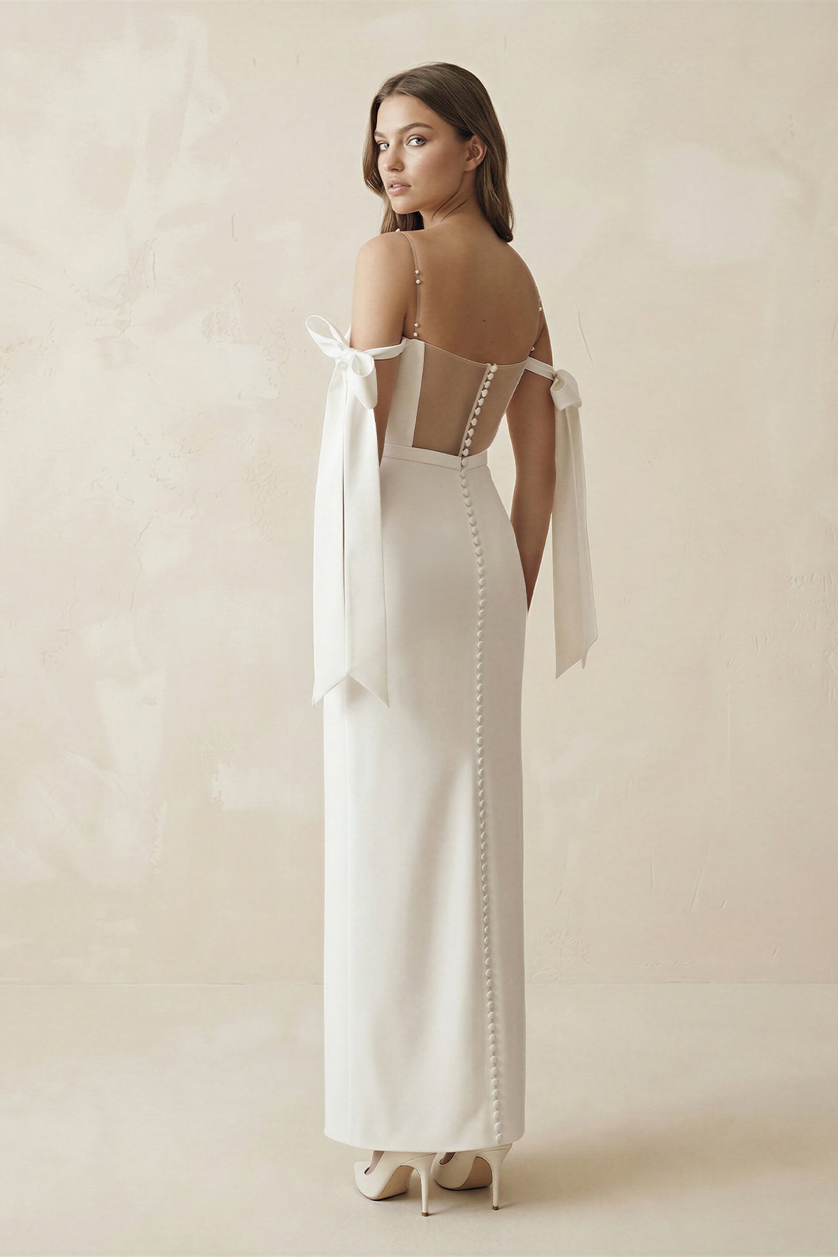 Robe de mariée blanche fourreau satinée - Harana