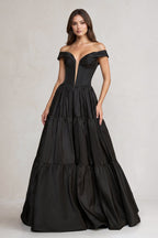 Robe de mariée noire trapèze en satin à épaules dénudées - Harana