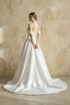 Robe de mariée blanche trapèze en satin à épaules dénudées sans manches - Harana