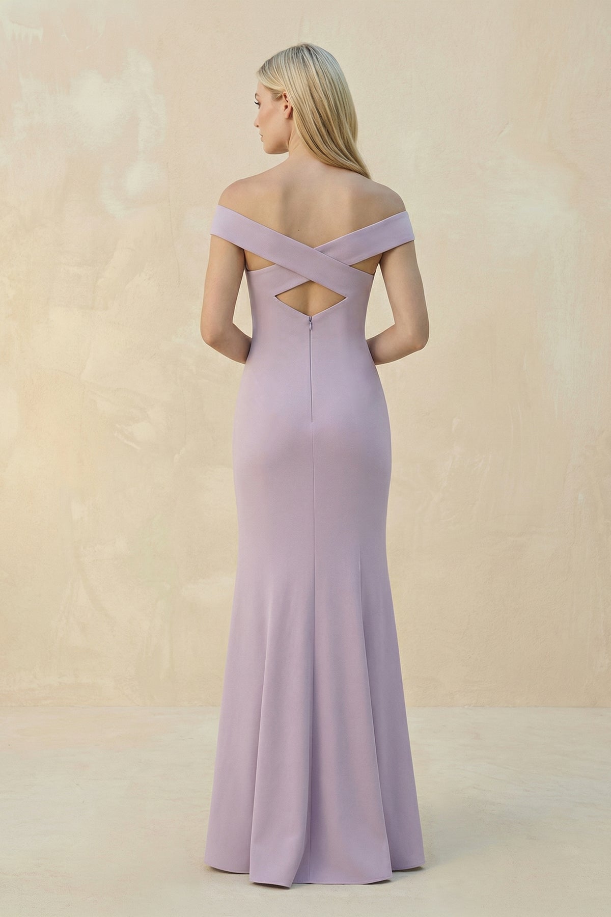 Robe demoiselle d’honneur lavender grey longue à épaules dénudées avec fente satinée - Harana