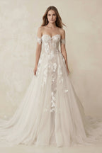 Robe de mariée ivoire trapèze en tulle à épaules dénudées à corset - Harana