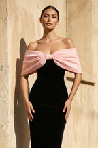 Robe midi black & pink en velours à épaules dénudées avec nœud - Harana