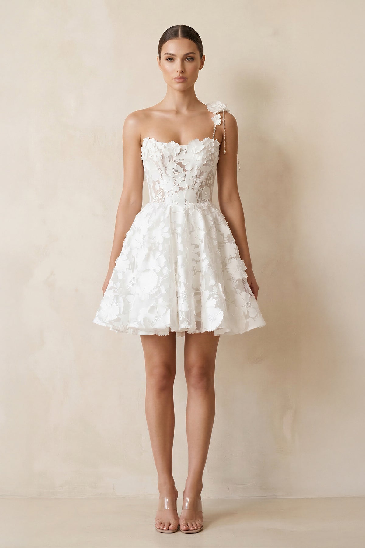 Robe de mariée courte blanc en dentelle asymétrique sans manches - Harana