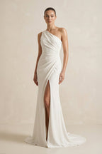 Robe de mariée ivoire satinée coupe sirène à une épaule effet drapé avec fente - Harana