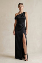 Robe demoiselle d’honneur noir longue asymétrique sans manches avec fente - Harana