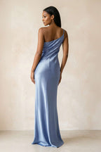 Robe demoiselle d’honneur gris brume longue asymétrique sans manches froncée - Harana