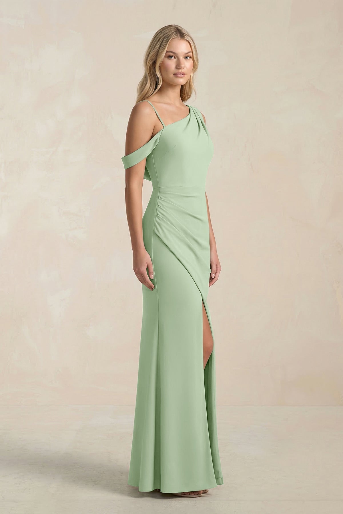 Robe demoiselle d’honneur vert sauge longue asymétrique avec fente froncée - Harana