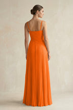 Robe longue orange en mousseline coupe trapèze plissée - Harana