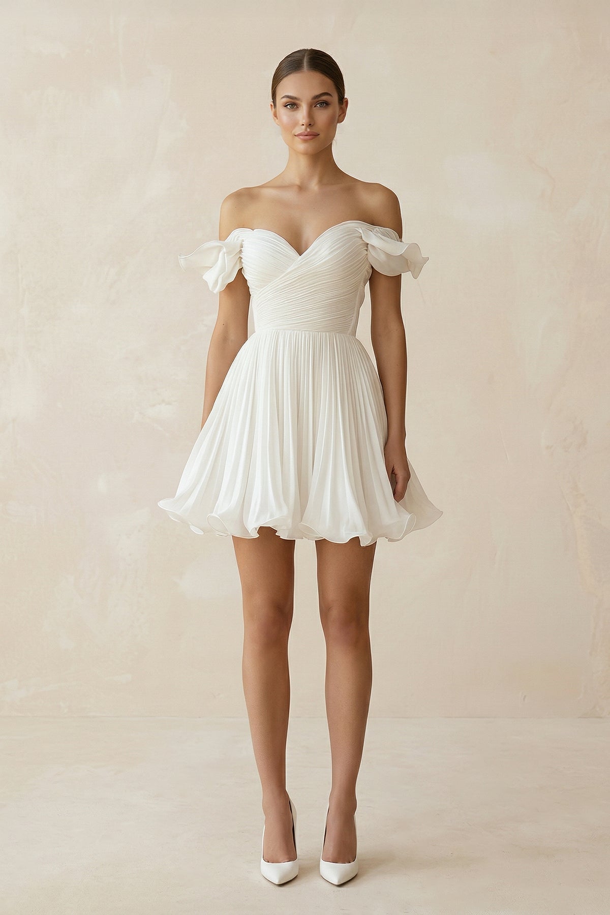 Robe de mariée courte blanc en mousseline à épaules dénudées à volants - Harana