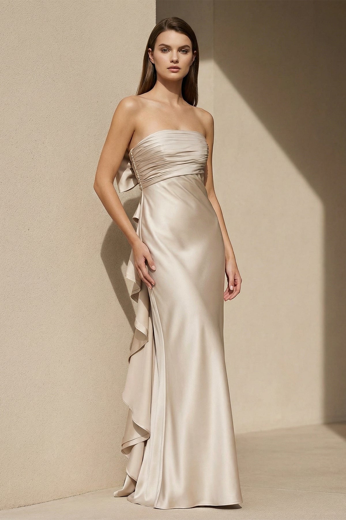 Robe longue champagne satinée plissée avec nœud - Harana