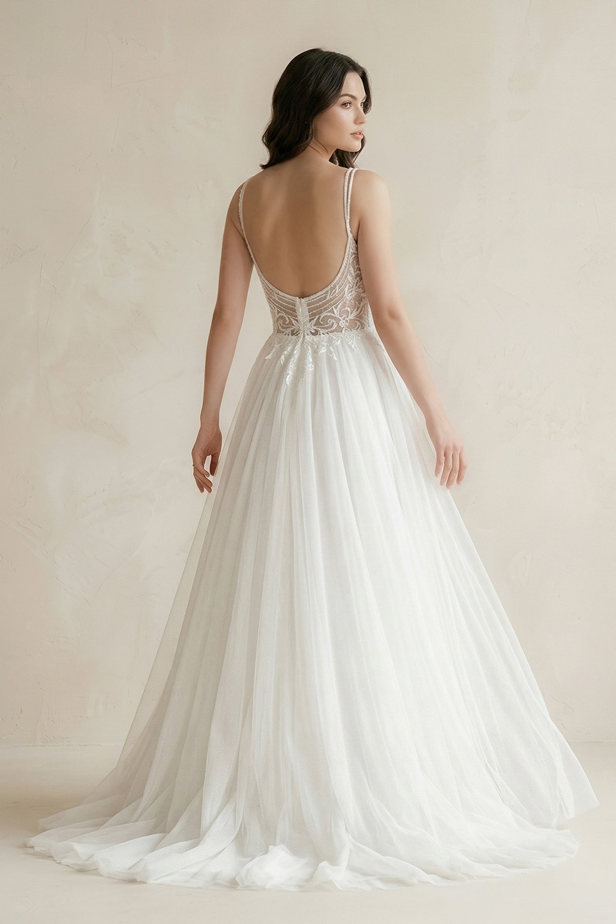 Robe de mariée blanche trapèze en tulle sans manches à appliqués - Harana