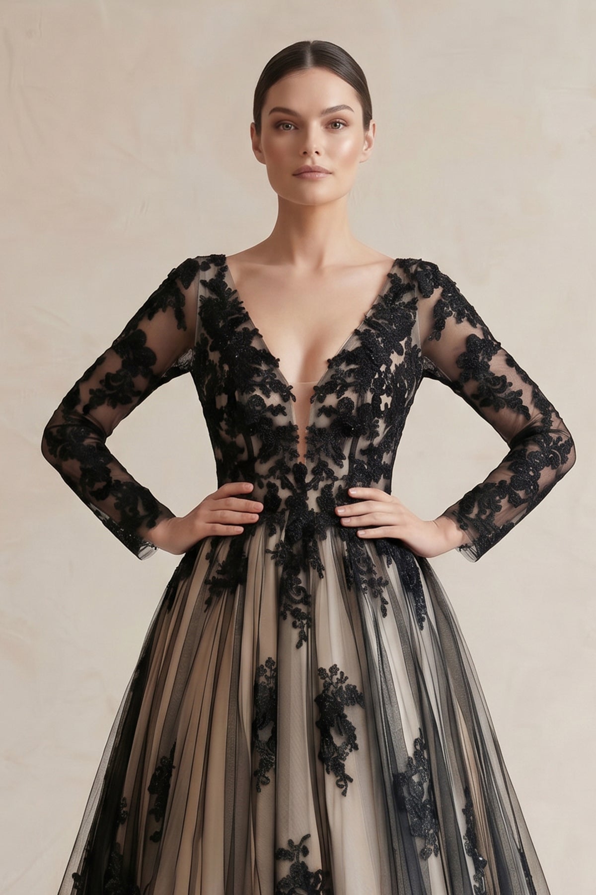 Robe de mariée black & nude longue manches longues à dentelle en tulle - Harana