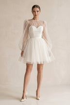 Robe de mariée blanche trapèze en dentelle manches longues effet illusion - Harana