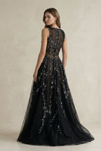 Robe de mariée noire trapèze en tulle sans manches - Harana