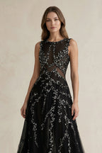 Robe de mariée noire trapèze en tulle sans manches - Harana