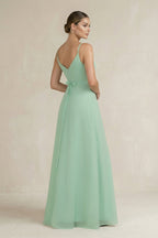 Robe demoiselle d’honneur pale pistachio longue à fines bretelles sans manches avec fente - Harana
