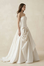 Robe de mariée blanche trapèze en satin bustier sans manches - Harana
