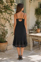Robe noire midi coupe trapèze à fines bretelles ornée de volants - Harana