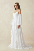 Robe de mariée blanche en mousseline coupe trapèze ornée de volants - Harana