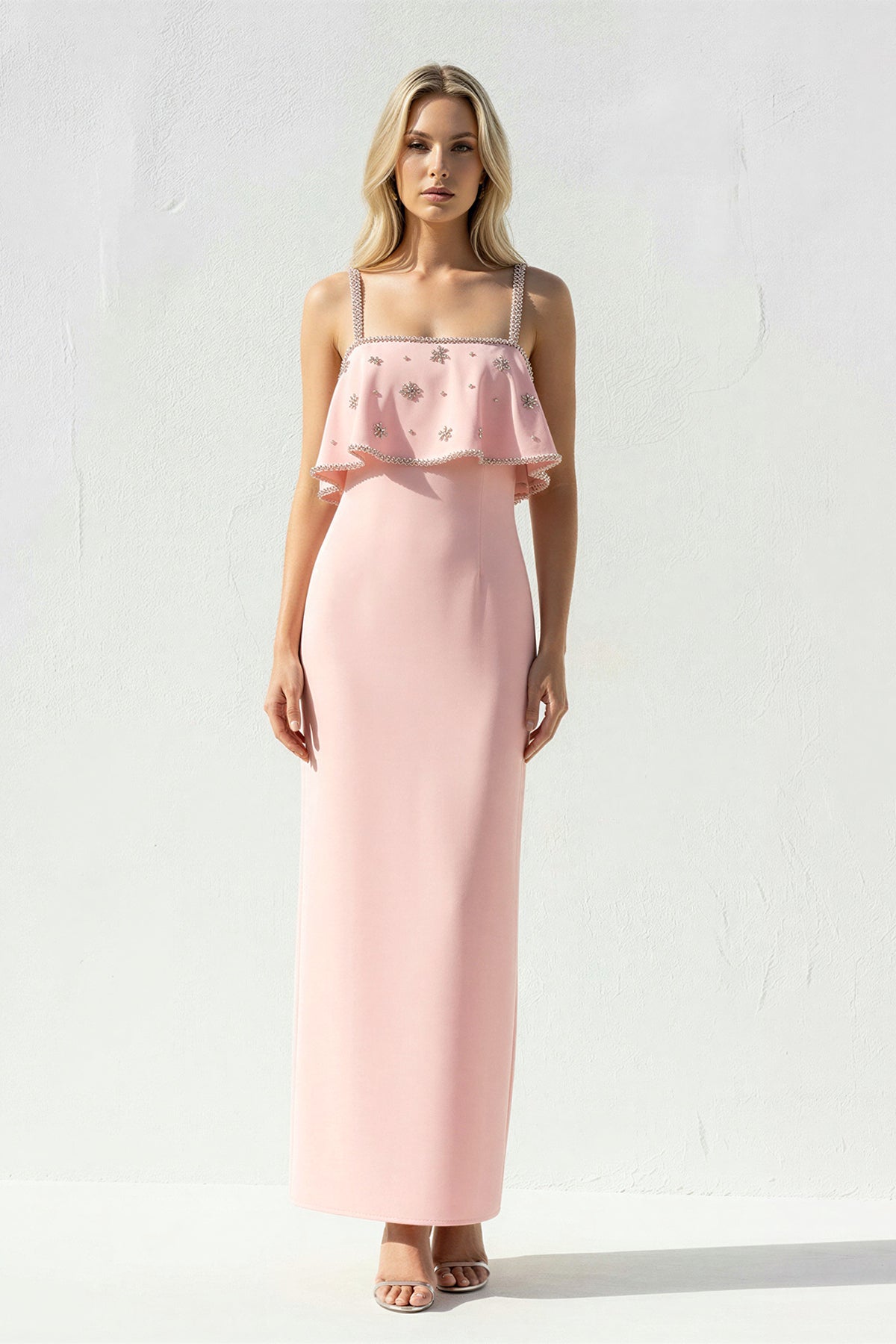 Robe longue rose perlée à volants - Harana