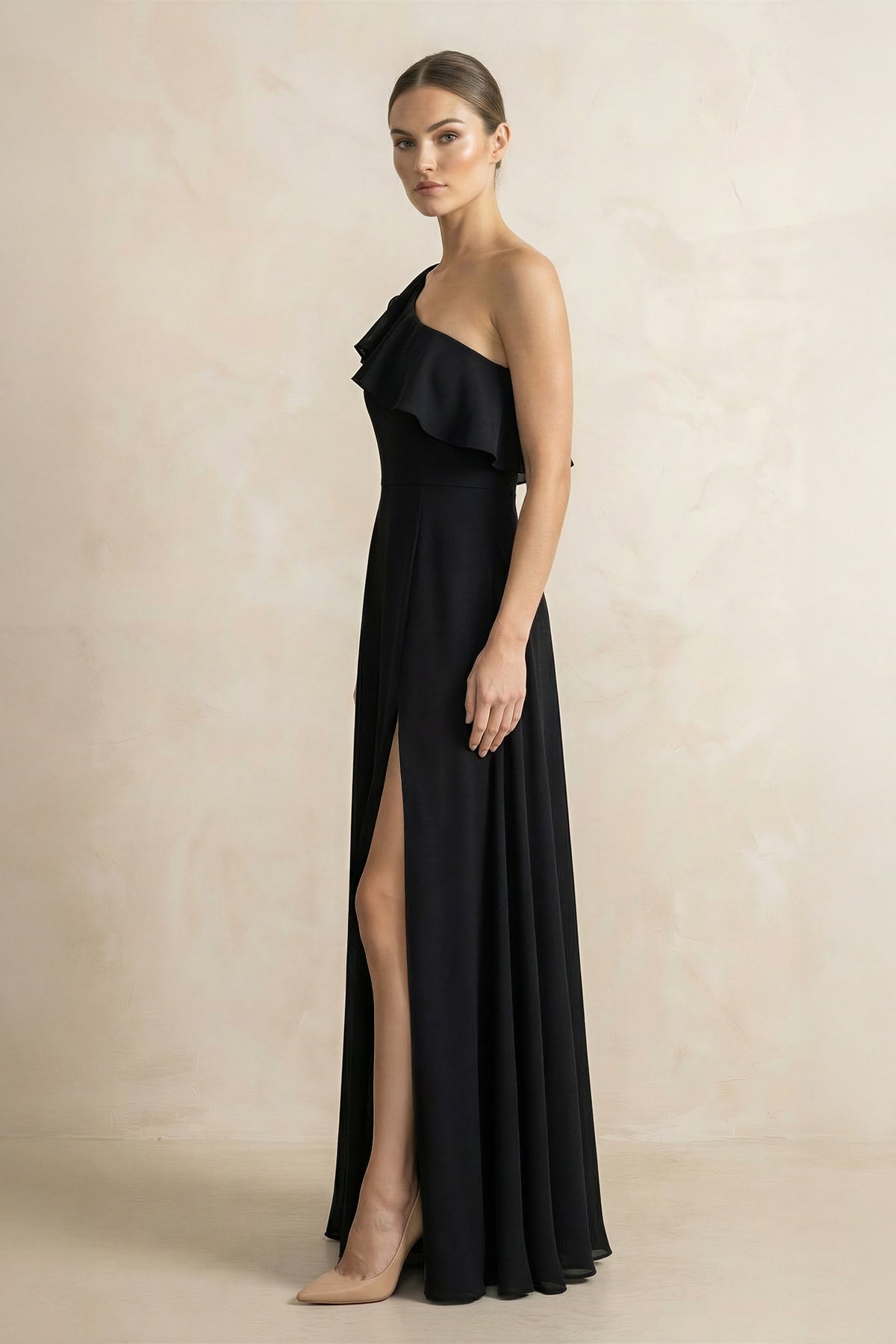 Robe demoiselle d’honneur noir longue asymétrique sans manches effet drapé - Harana