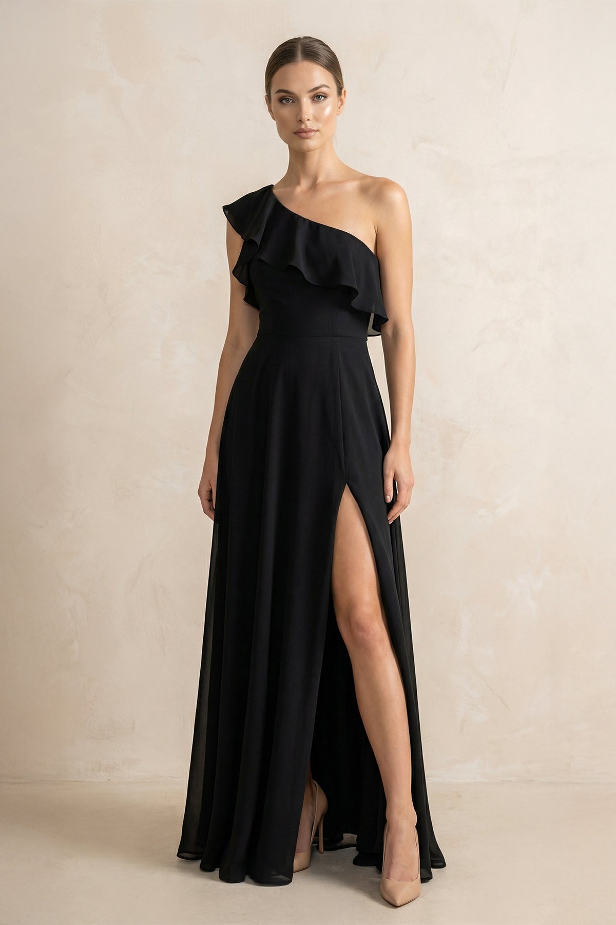 Robe demoiselle d’honneur noir longue asymétrique sans manches effet drapé - Harana