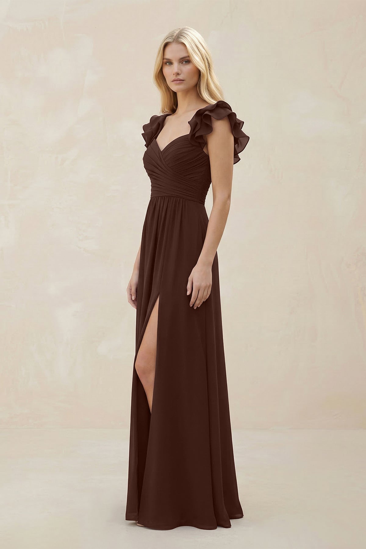 Robe demoiselle d’honneur espresso longue sans manches avec fente à volants - Harana