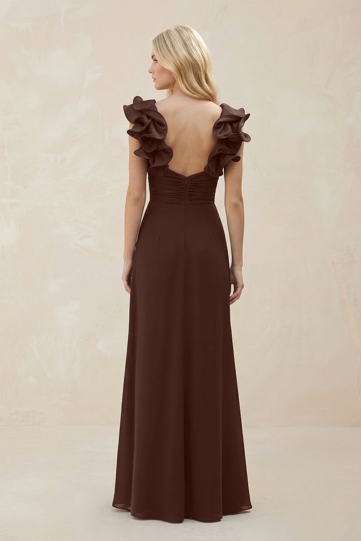 Robe demoiselle d’honneur espresso longue sans manches avec fente à volants - Harana