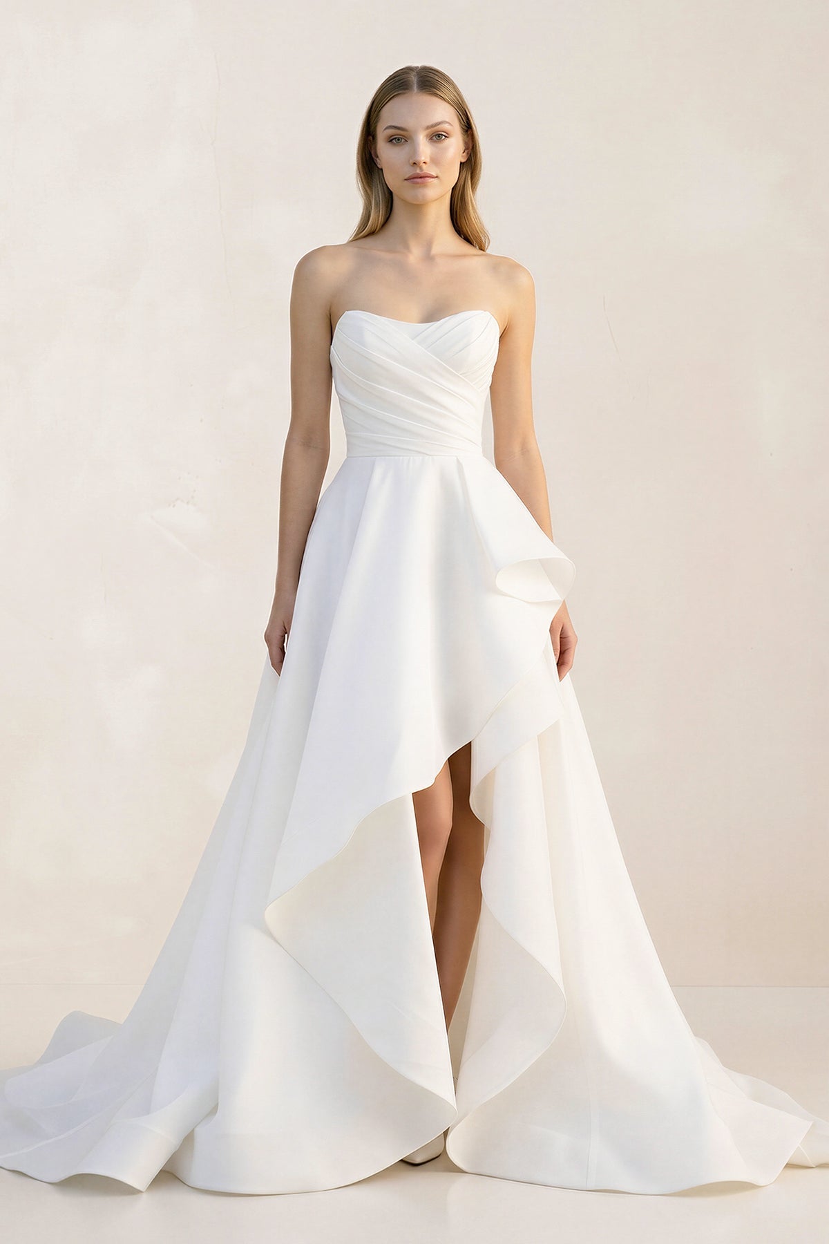 Robe de mariée blanche trapèze en satin bustier sans manches - Harana