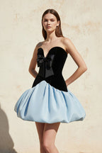 Robe courte satinée à corset - Harana