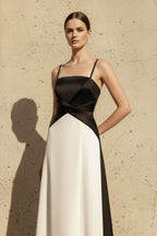 Robe longue black & ivory satinée à fines bretelles - Harana