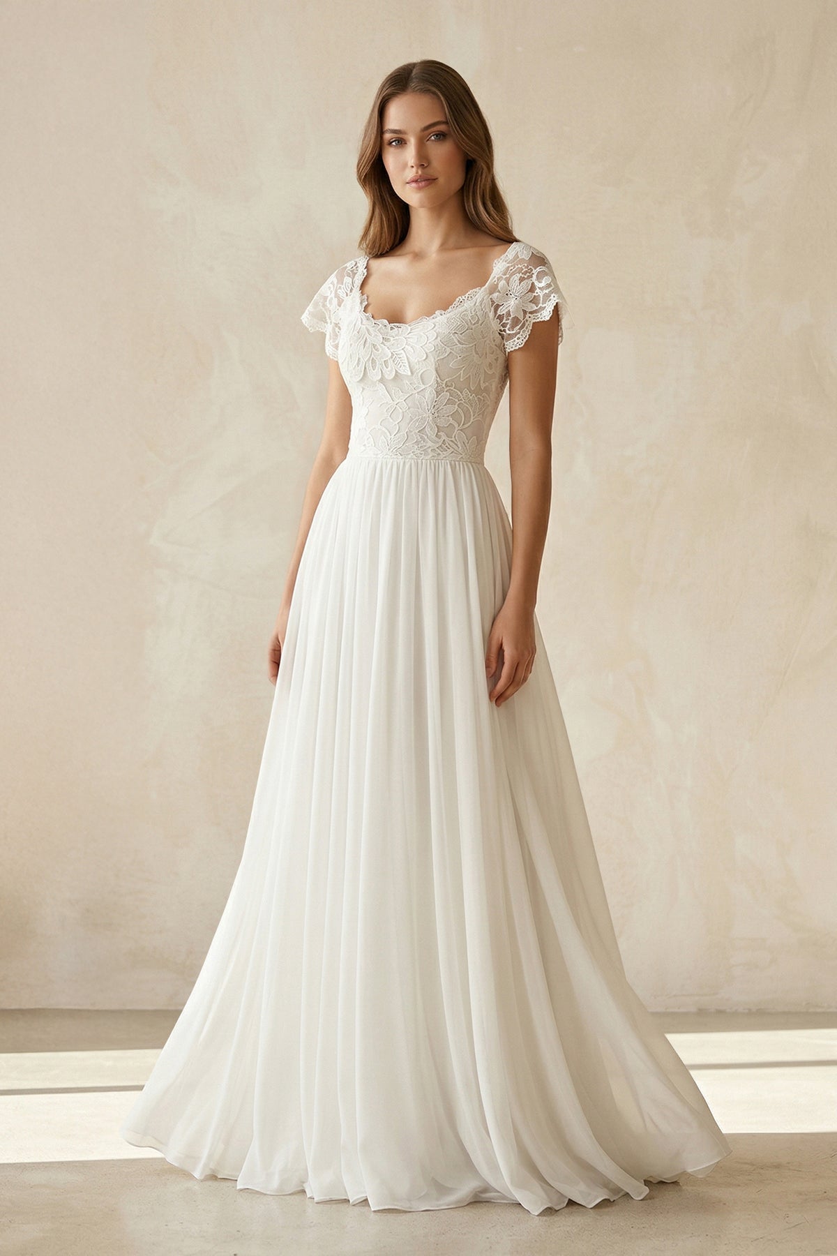 Robe de mariée blanche trapèze mousseline manches courtes - Harana