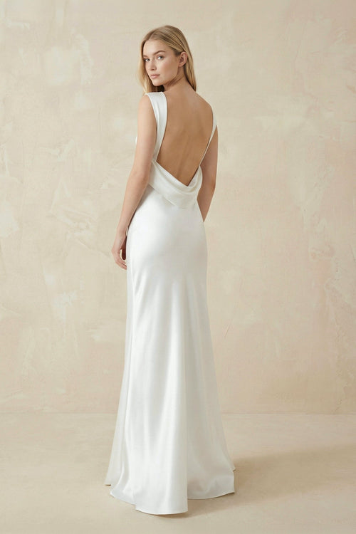 Robe de mariée blanche fourreau satinée dos nu sans manches - Harana