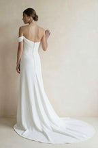 Robe de mariée blanche satinée coupe fourreau à une épaule avec fente - Harana