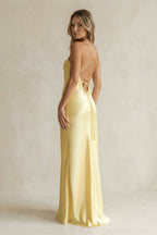 Robe demoiselle d’honneur pastel yellow longue à fines bretelles sans manches à dentelle - Harana