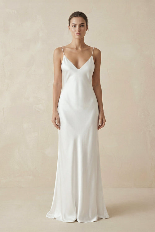 Robe de mariée blanche fourreau satinée à fines bretelles col V dos nu - Harana