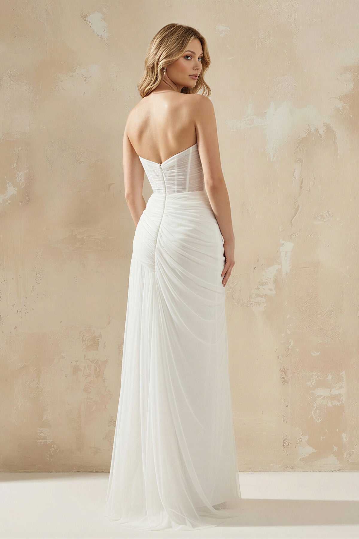 Robe de mariée blanche fourreau tulle bustier décolleté cœur avec fente - Harana