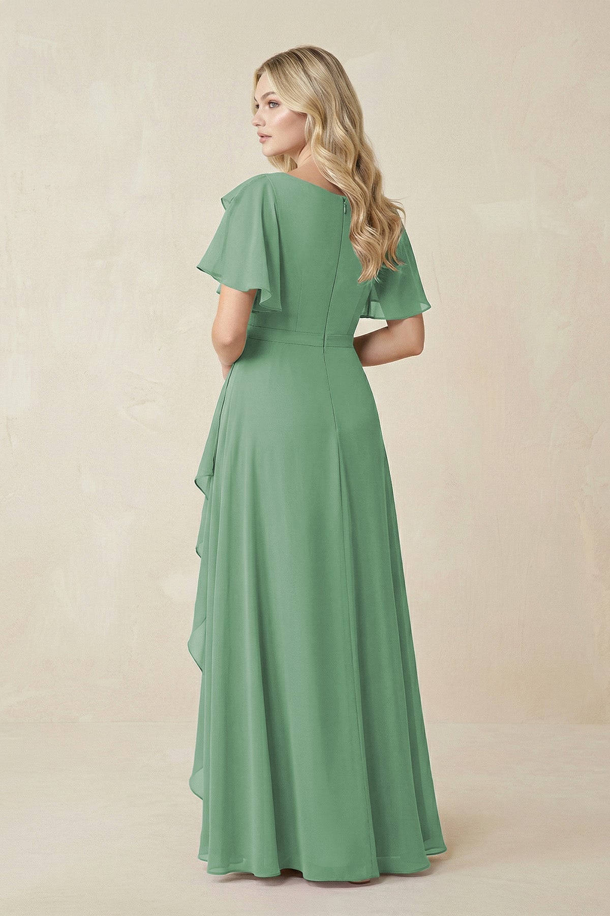 Robe demoiselle d’honneur vert d’eau longue manches courtes plissée effet drapé - Harana