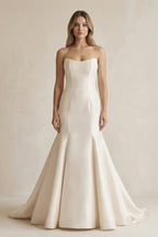 Robe de mariée ivoire en satin coupe sirène bustier - Harana