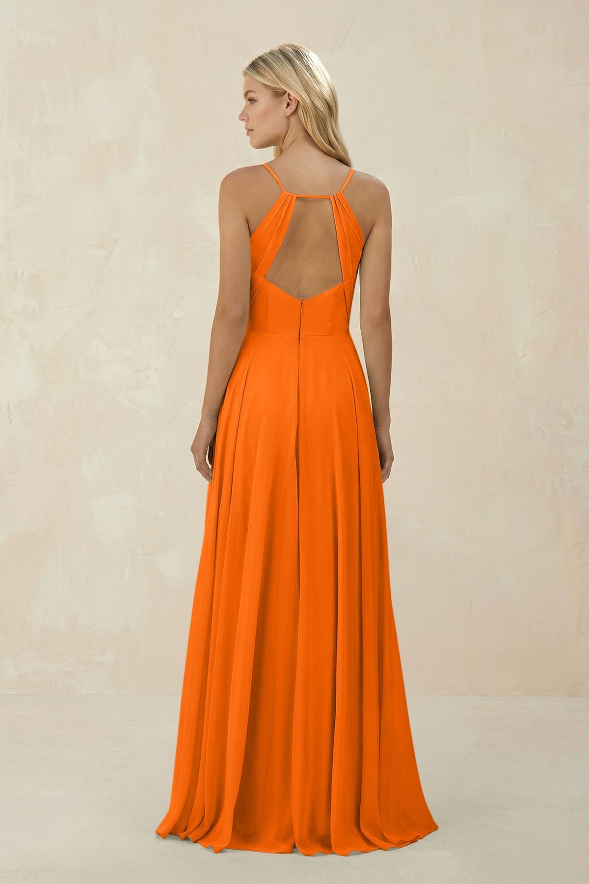 Robe longue orange en mousseline coupe trapèze à fines bretelles - Harana
