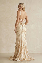 Robe longue doré coupe sirène à fines bretelles à appliqués - Harana
