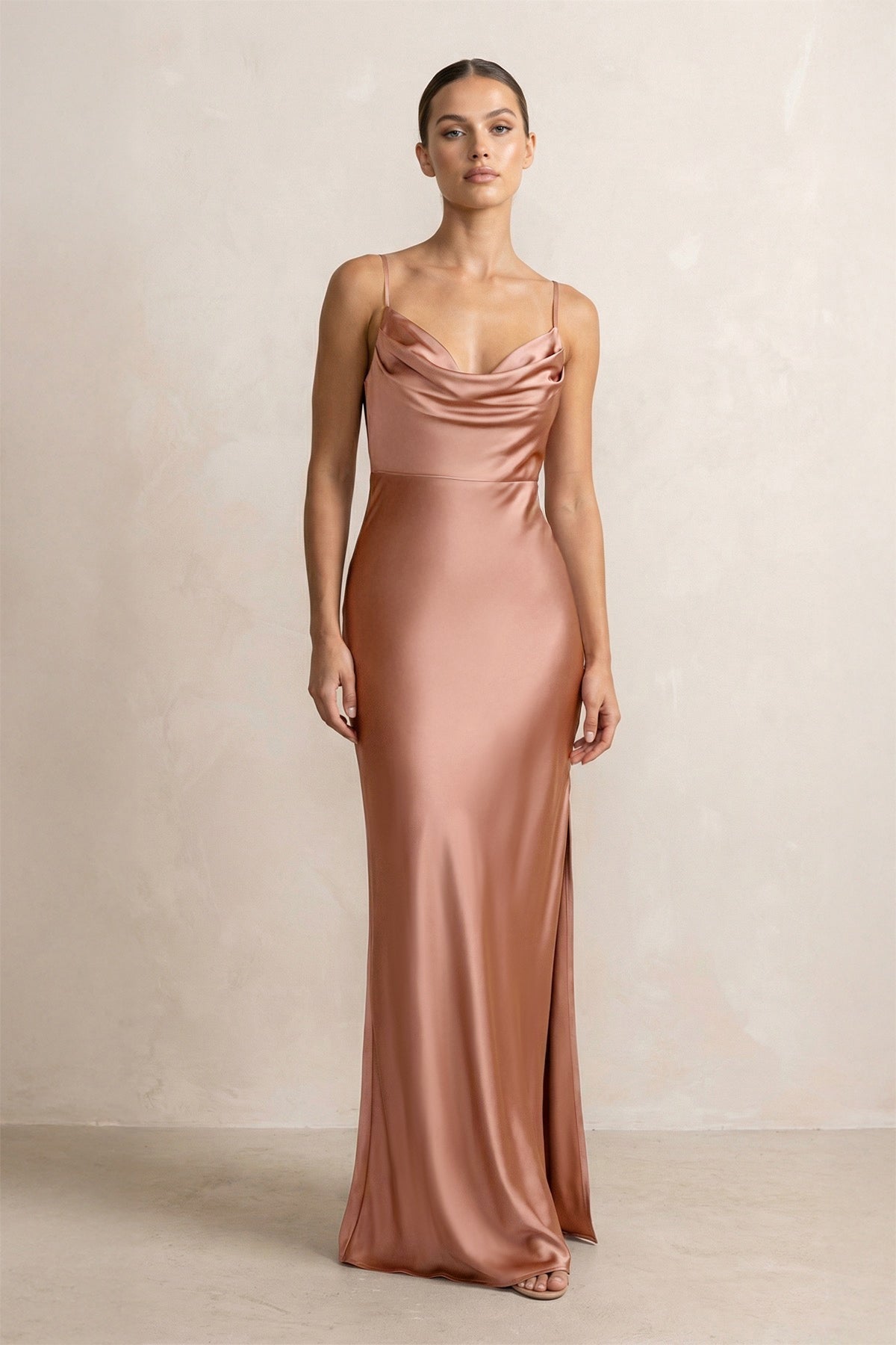 Robe demoiselle d’honneur rosette longue à fines bretelles sans manches froncée - Harana