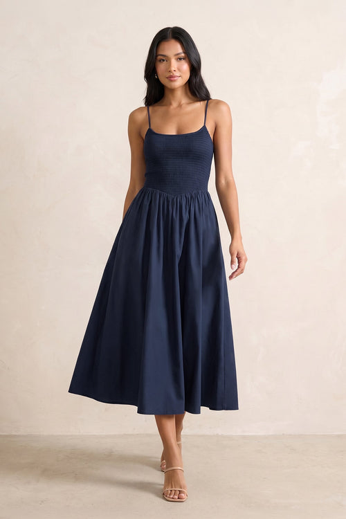 Robe bleu marine foncé midi en maille coupe trapèze à fines bretelles - Harana