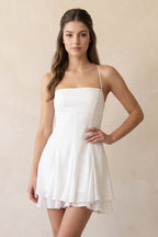 Robe blanche courte coupe trapèze à fines bretelles - Harana