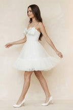 Robe de mariée blanche trapèze en tulle à fines bretelles sans manches - Harana