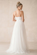 Robe de mariée blanche trapèze tulle à fines bretelles dos nu sans manches - Harana